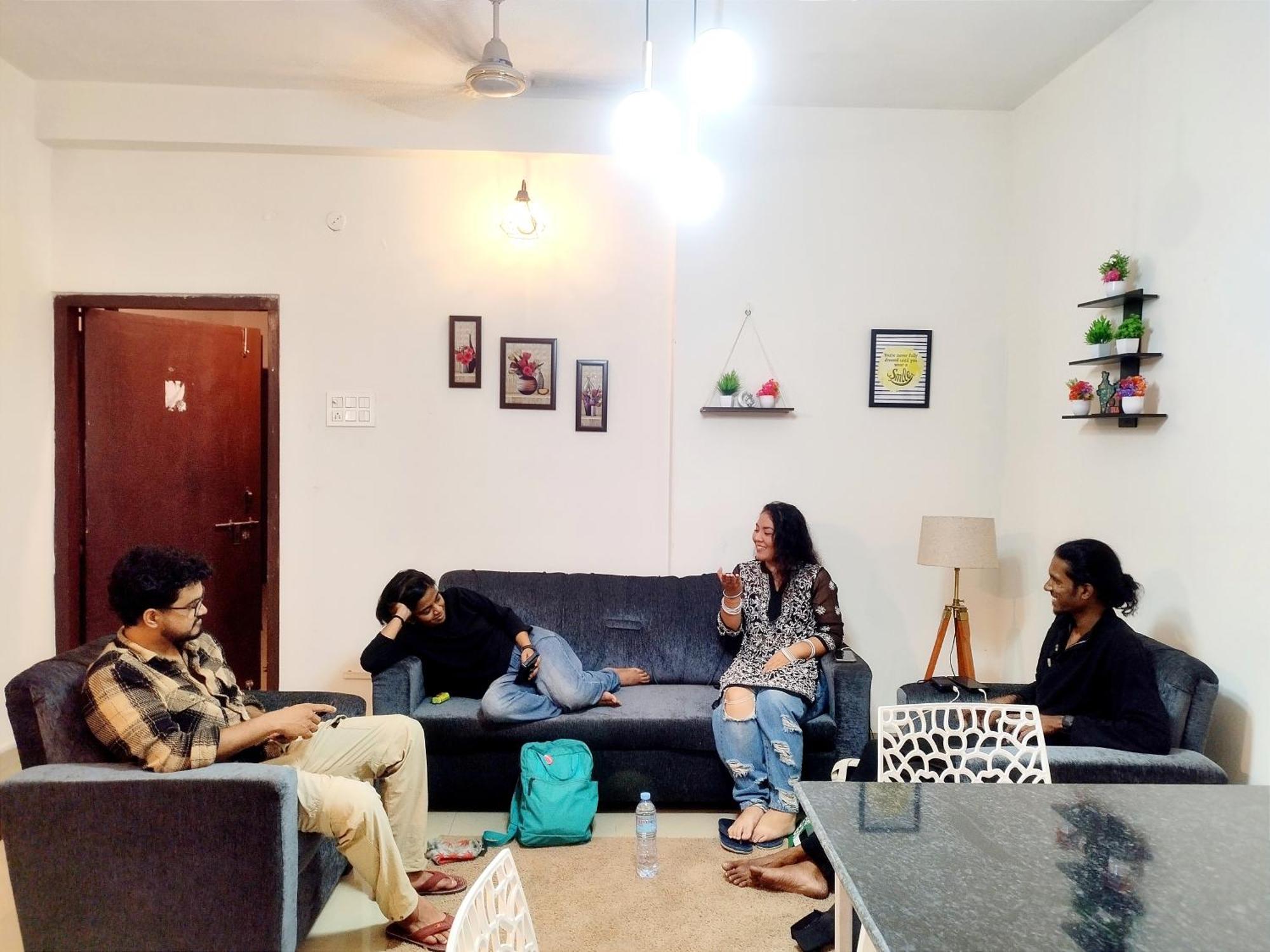 Nomad'S Nest Backpackers Hostel Guwahati Extérieur photo